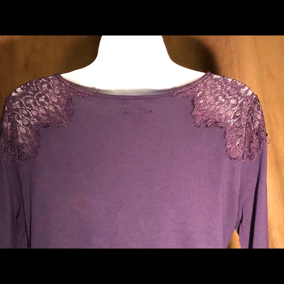 Old Navy Oversize Top - Picture 3 of 4